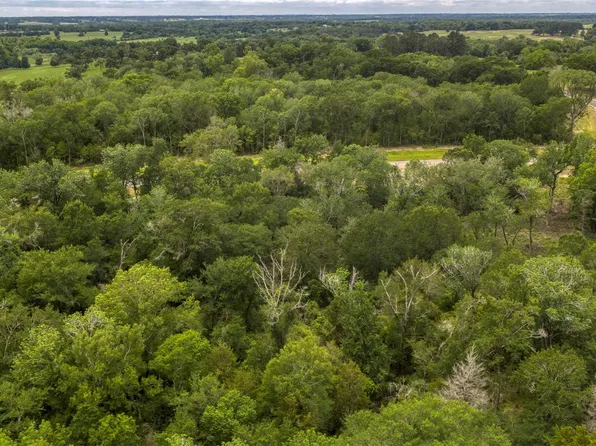 2-23 Millwood Trl, Brenham, TX 77833