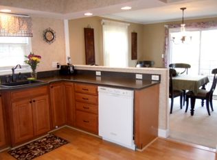 51 Jameswell Rd, Wethersfield, CT 06109