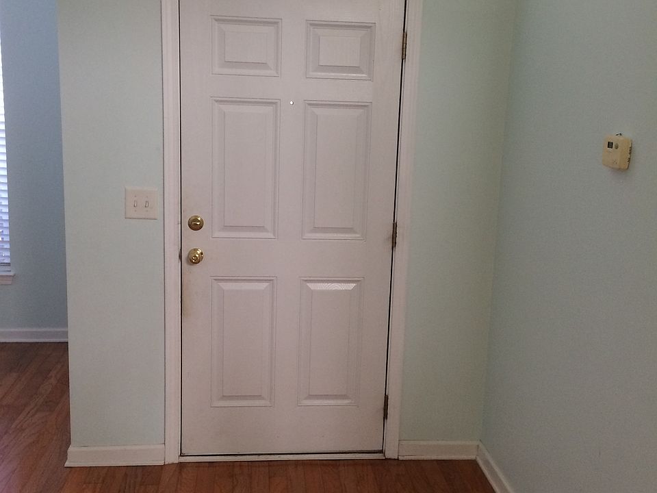 1st image of 60 Hulan Way