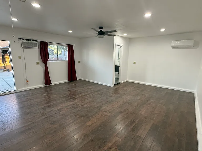 10257 Olive St — Photo 34