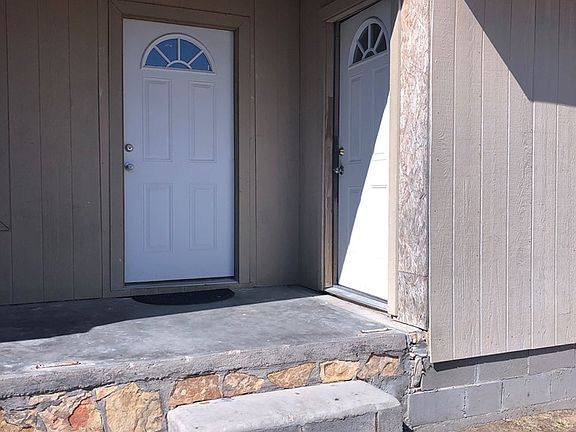 3rd image of 505 S Ursila St
