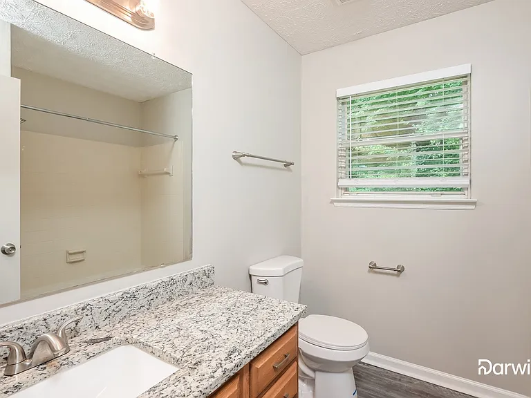 10450 Summer Creek Dr — Photo 12