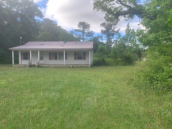 2nd image of 740 Whispering Pines Rd