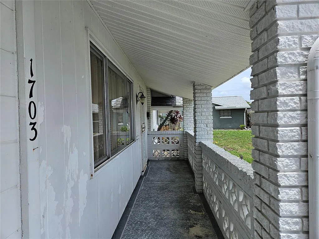 2 bed, 2.0 bath, 1550 sqft, $1,995 — Photo 3