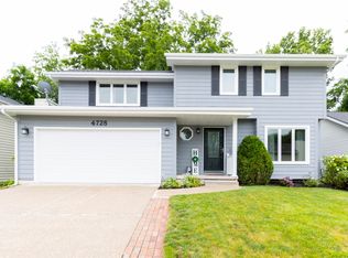 4728 70th Pl, Urbandale, IA 50322