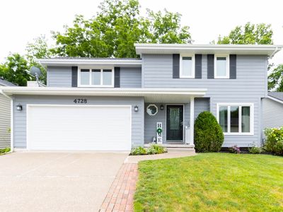 4728 70th Pl, Urbandale, IA, 50322