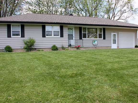2nd image of 121 Westshore Dr