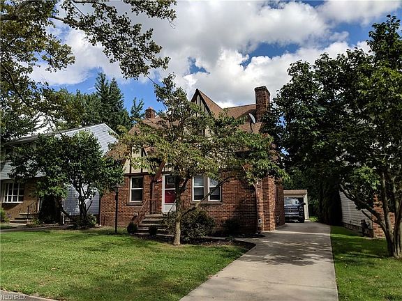 3rd image of 643 Lincoln Blvd
