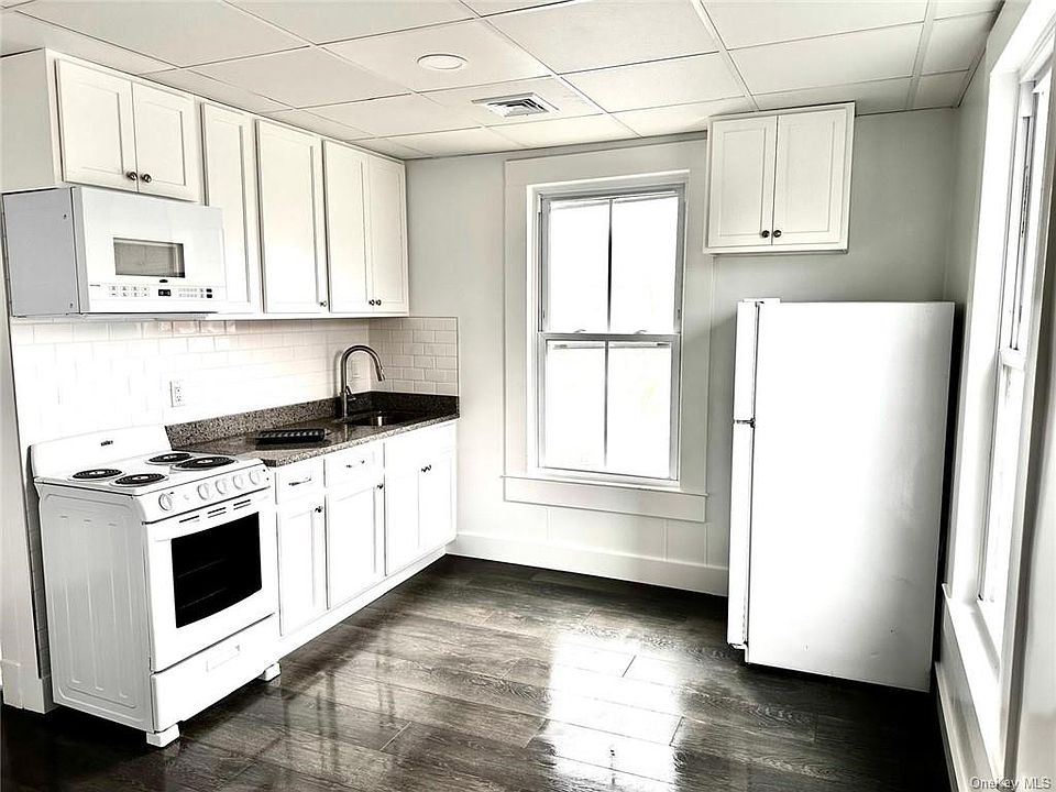 53 Gleneida Ave Carmel NY Zillow