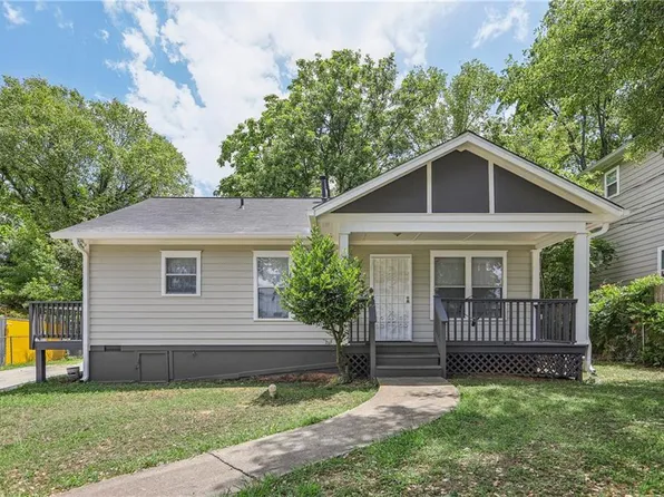 748 Pelham St NW, Atlanta, GA 30318