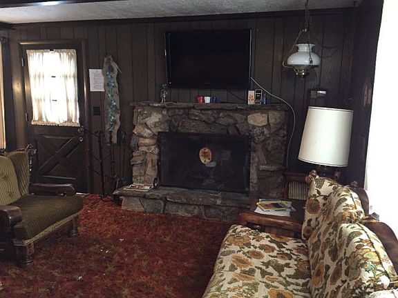 3rd image of 3506 Rocky Ln