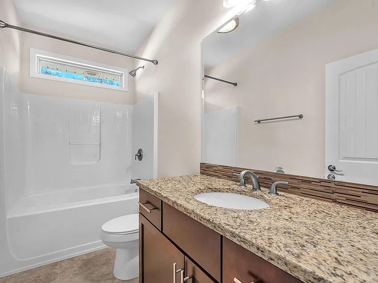 4782 Primrose St — Photo 35