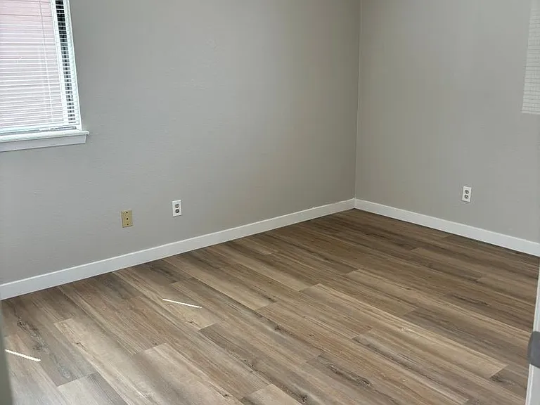 141 S Zang Way #C — Photo 5