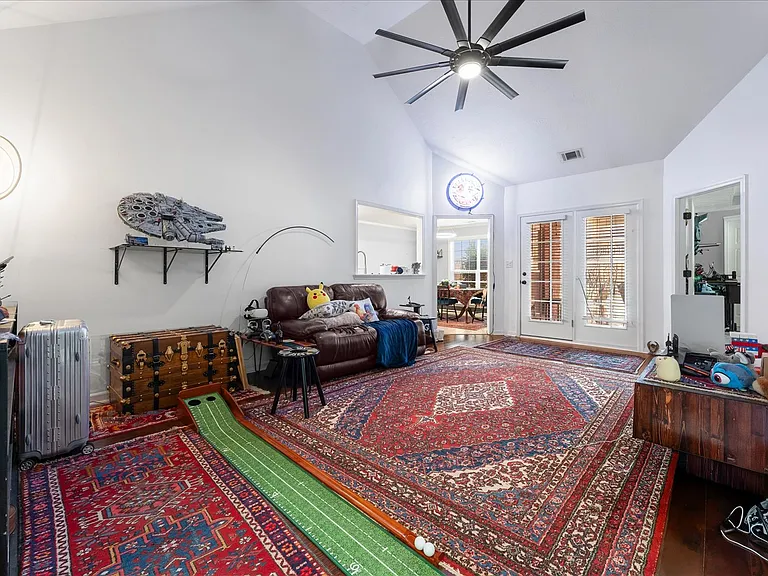1053 Grove Landing Ln — Photo 8