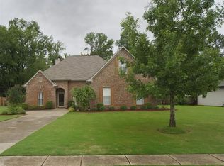 616 Barkley Cir, Alabaster, AL 35007