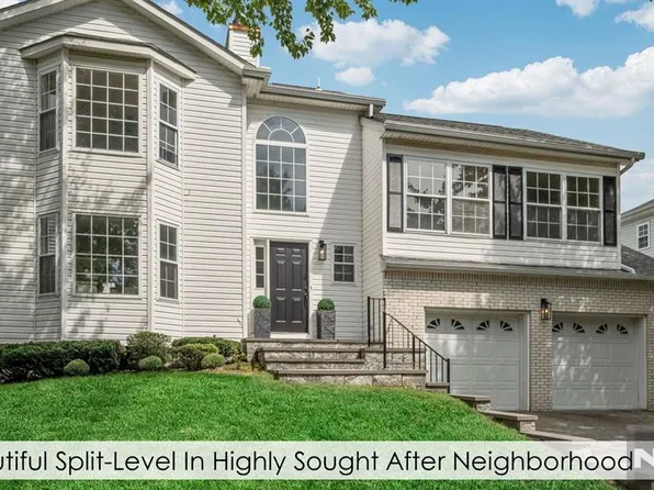 758 Manchester Way, Paramus, NJ 07652