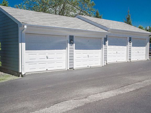 3rd image of 6406 Shelton Cir Unit 101