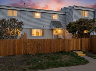 Mcleod Place, Edmonton, AB T5A 3A8