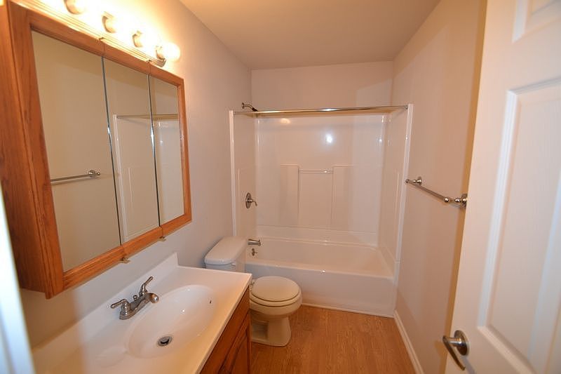 1st image of 4209 220th St E