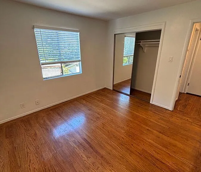 414 Staten Ave #2E — Photo 6
