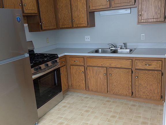 2nd image of 4123 Gratiot Ave APT 43