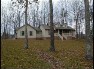 280 Summerwind Dr, Crossville, TN 38571