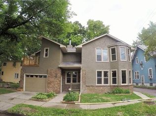 1106 Kilburn St, Saint Paul, MN 55103