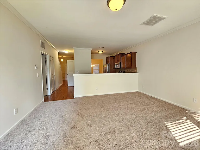 2824 Hopeton Ct — Photo 7