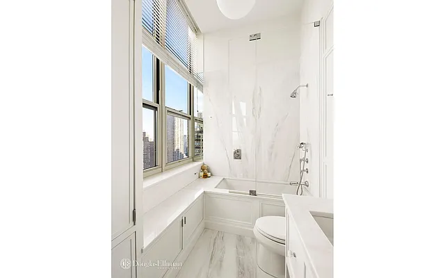 Sold by Douglas Elliman | media 14