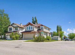 86 W Tuscany Ravine Rd NW, Calgary, AB T3L 2R9