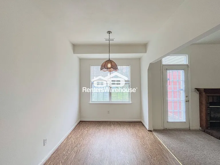 5623 Rivermill Cir — Photo 12