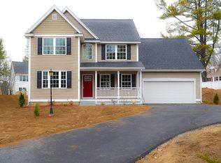 9 River Bend Way, Manchester, NH 03103