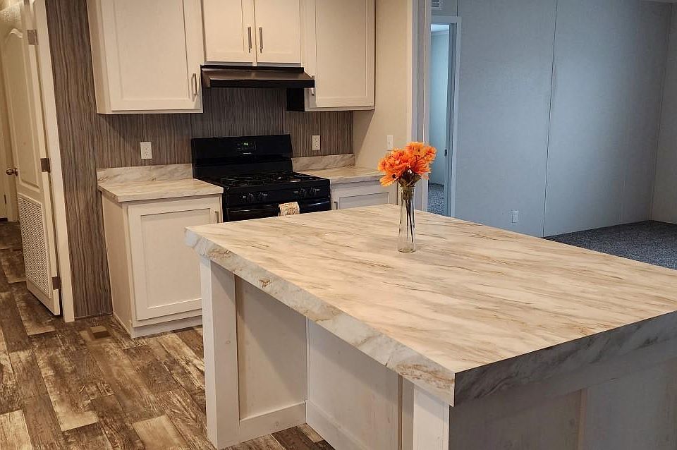 2nd image of 1065 Peach Blossom Cir