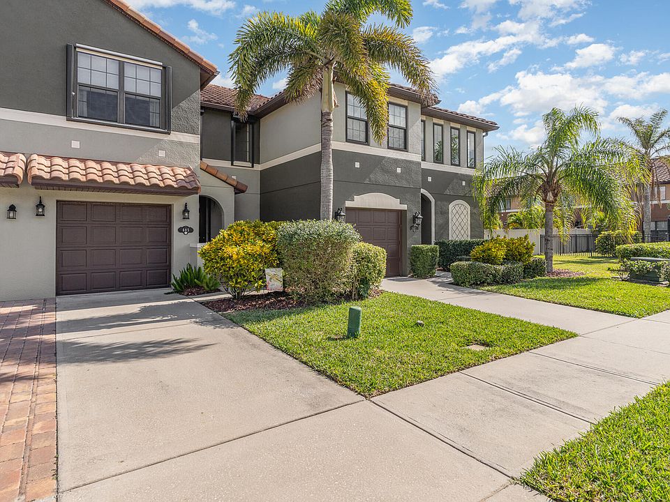 1st image of 685 Ventura Dr