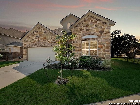 2nd image of 21115 Capri Oaks