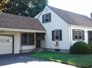 36 5th St, Newington, CT 06111