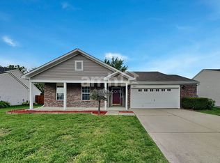 8074 Sydney Ln, Avon, IN 46123