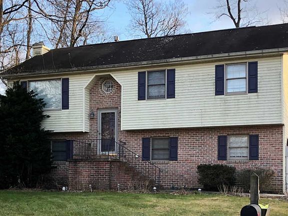 2nd image of 6 Montadale Dr