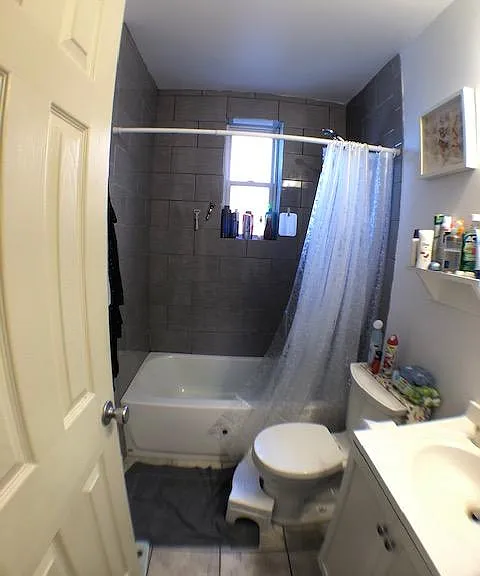 370 S Highland Ave #11 — Photo 12