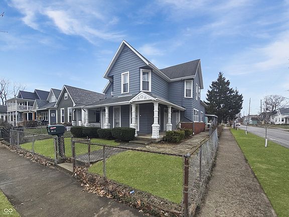 4th image of 1701 Woodlawn Ave