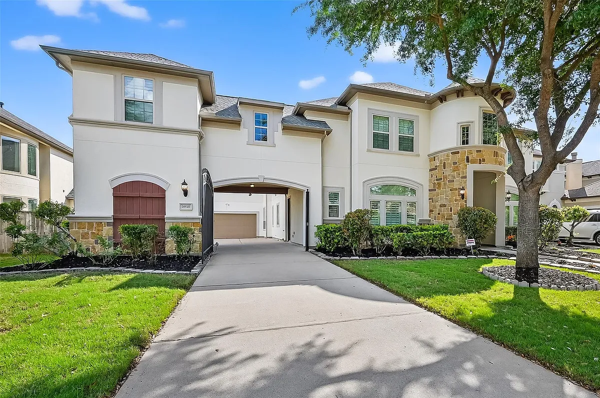 Building Photo - 28423 Tall Juniper Hill Dr