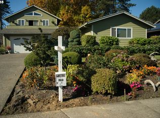 1325 NE Country Club Ave, Gresham, OR 97030