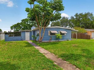 6819 Meadowlawn Dr N, Saint Petersburg, FL 33702