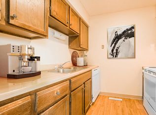 3930 N 105th St #SAH528, Omaha, NE 68134
