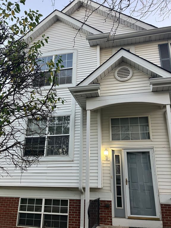17445 Sauk Dr - Property Image