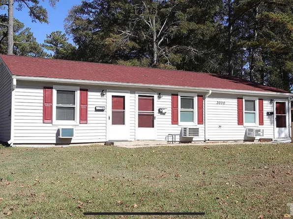 3090 Woods Pl #B, Raleigh, NC 27607