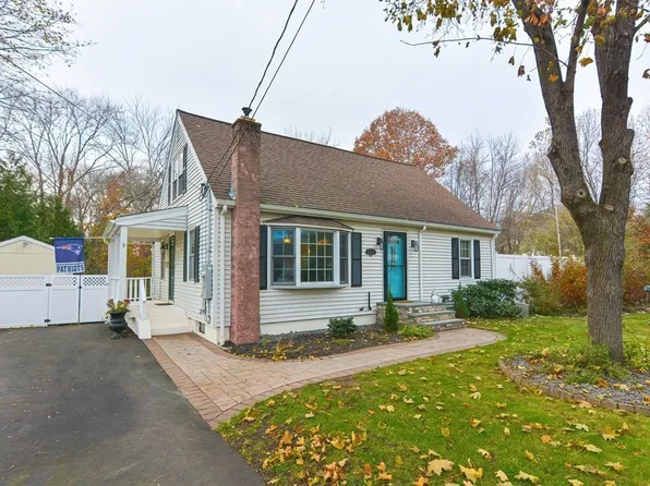9 Bliss Rd, Bellingham, MA 02019