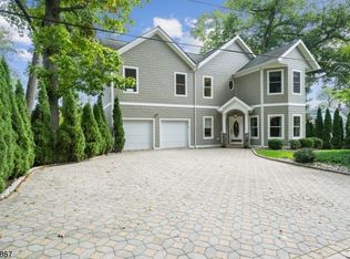 106 Kingsland Rd, Landing, NJ 07850