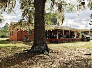 5771 Sandhill Rd, Waycross, GA 31503