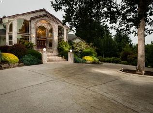 20281 S South End Rd, Oregon City, OR 97045